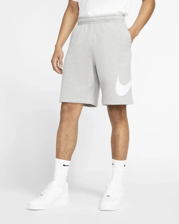 Nike Sportswear Club